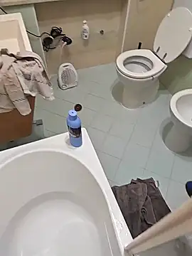 Snapshot of Galizio14 chatting on February 21, 5:15 pm Galizio14 online show from February 21, 5:15 pm