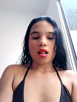 Little-Pussy19 online show from February 28, 7:13 pm