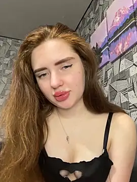 Snapshot of SofaLav chatting on February 20, 5:26 pm SofaLav online show from February 20, 5:26 pm