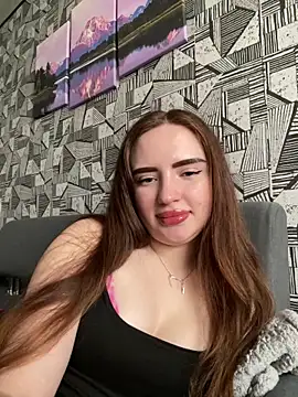 Snapshot of SofaLav chatting on February 28, 2:06 pm SofaLav online show from February 28, 2:06 pm