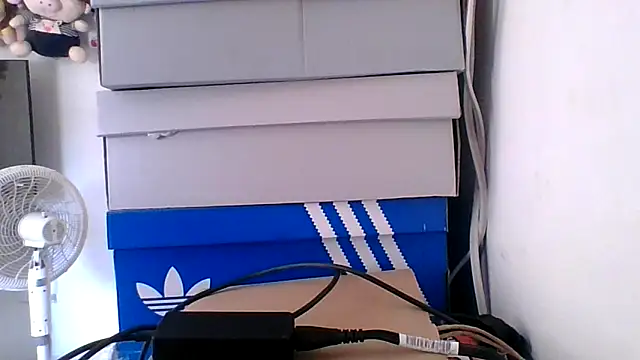 pocahontas hotty online show from April 14, 6:46 pm