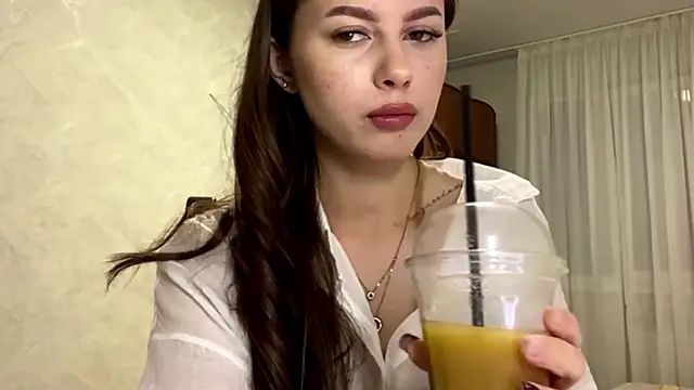 StephaniCute online show from April 9, 3:29 pm