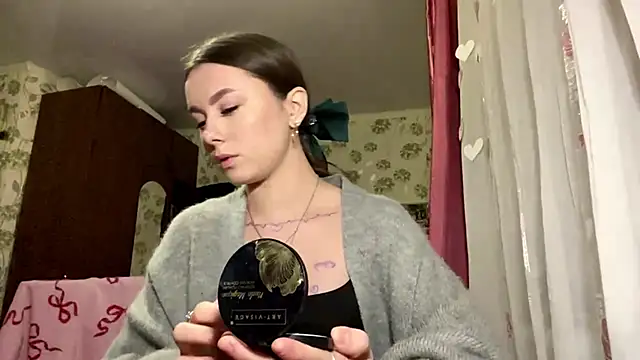 StephaniCute online show from March 4, 3:09 pm