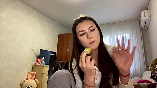 StephaniCute online show from April 30, 3:08 pm