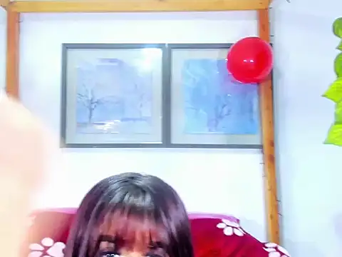 Snapshot of Chloerose__ chatting on February 22, 11:45 am Chloerose online show from February 22, 11:45 am