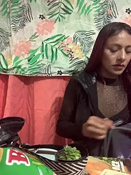 Emily-Fire online show from March 3, 9:44 pm