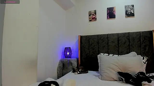 Helldy 666 online show from July 18, 6:16 pm