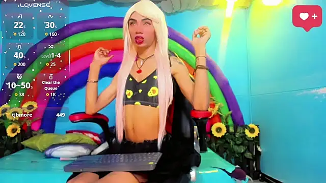 suzume Mendez online show from March 29, 11:23 am