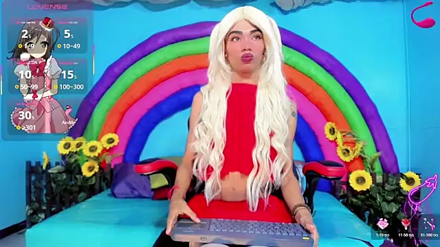 suzume Mendez online show from April 15, 11:16 am