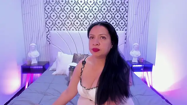 Renatta Milly online show from February 19, 3:14 am