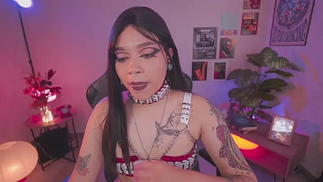 Snapshot of violette_clerk1_ chatting on February 26, 7:25 pm violette clerk1 online show from February 26, 7:25 pm