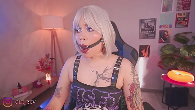 violette clerk1  online show from June 1, 7:46 pm