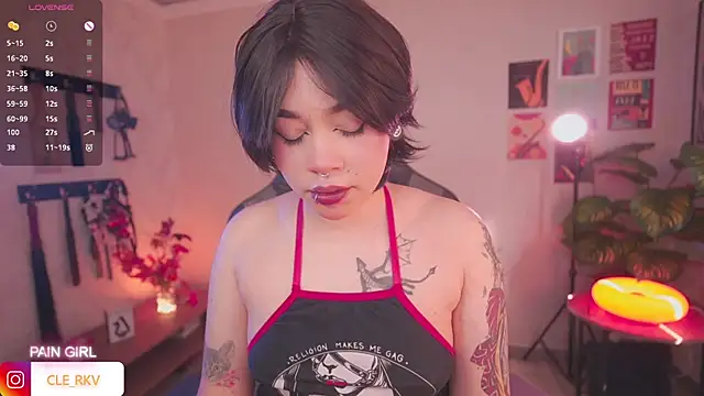 violette clerk1  online show from July 18, 8:06 pm