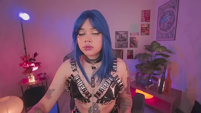 Snapshot of violette_clerk1_ chatting on February 28, 8:41 pm violette clerk1 online show from February 28, 8:41 pm