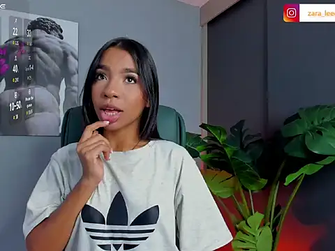 zara leee online show from February 26, 12:05 pm