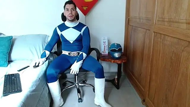 axellblue online show from February 20, 1:24 pm