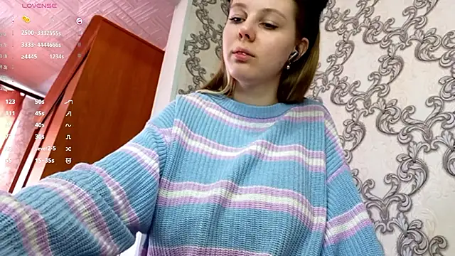 VictoriaDeese online show from March 15, 4:08 am