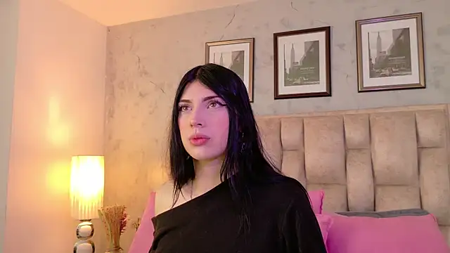 IsabellaRossi online show from June 4, 6:56 pm