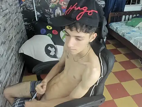 wex 077 online show from April 6, 1:45 am