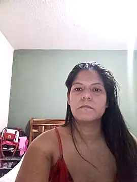 Catleya325 online show from March 4, 1:08 pm