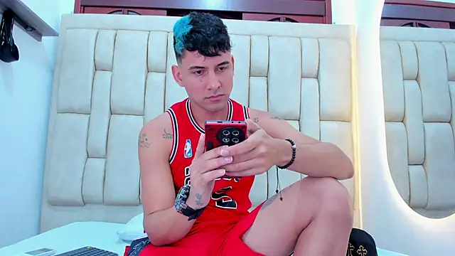 STEVEN OS online show from March 28, 8:15 am