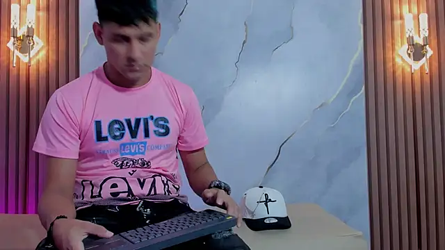 STEVEN OS online show from April 7, 3:41 am