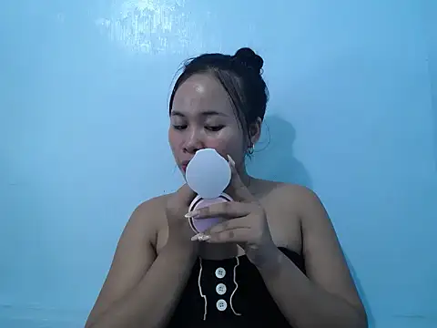 Creamy Pussy21xx online show from April 5, 4:30 am