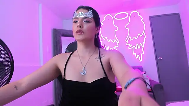 Evelin  thompsson online show from March 13, 3:11 am