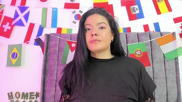 Evelin  thompsson online show from June 30, 3:17 am