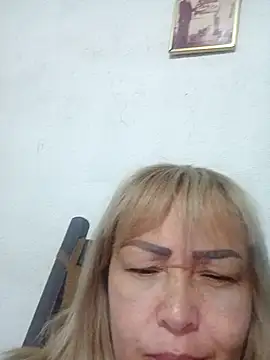 Snapshot of milena202610 chatting on February 24, 12:11 am milena202610 online show from February 24, 12:11 am