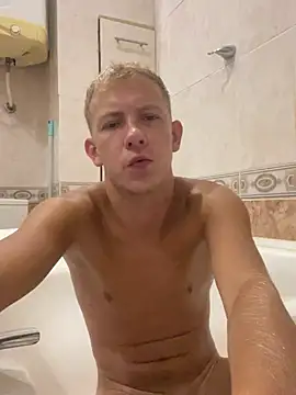 Snapshot of Anton_blond chatting on May 1, 9:03 am Anton blond online show from May 1, 9:03 am