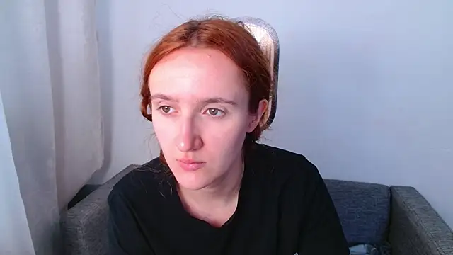 Snapshot of miay_here_ chatting on July 6, 10:11 am miay here online show from July 6, 10:11 am