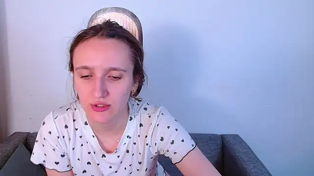 Snapshot of miay_here_ chatting on May 30, 4:56 pm miay here online show from May 30, 4:56 pm