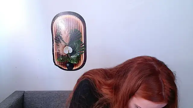 Snapshot of miay_here_ chatting on June 13, 8:34 am miay here online show from June 13, 8:34 am