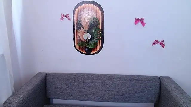 Snapshot of miay_here_ chatting on June 3, 8:59 am miay here online show from June 3, 8:59 am