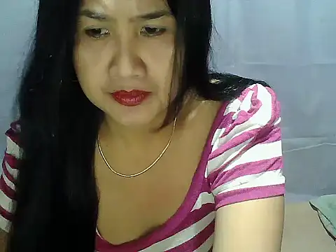 Sh1nbae22 online show from July 17, 2:25 pm