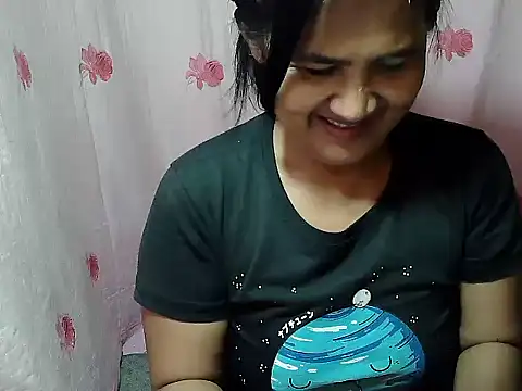 Sh1nbae22 online show from April 5, 3:02 am