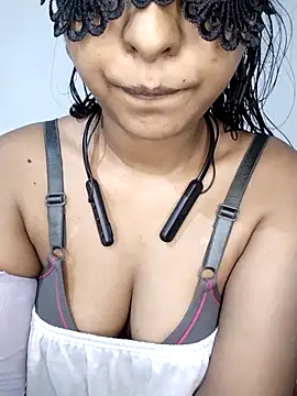 ASHANYA JAYASOORIYA online show from April 5, 9:05 am