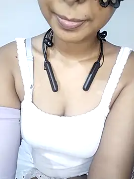 ASHANYA JAYASOORIYA online show from April 20, 5:21 am