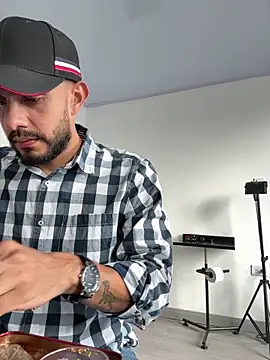 katasanz online show from April 14, 2:44 pm