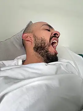 katasanz online show from April 15, 1:48 pm