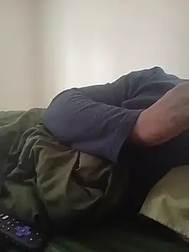 Snapshot of Gym4u2 chatting on February 18, 7:10 pm Gym4u2 online show from February 18, 7:10 pm