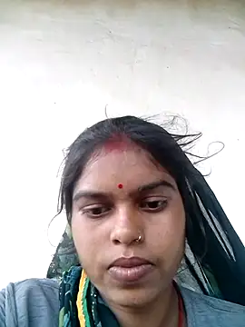 Snapshot of AAnjlirajkolirr chatting on February 28, 8:03 am AAnjlirajkolirr online show from February 28, 8:03 am