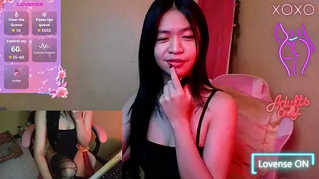 Luna Moonfang online show from May 27, 12:53 am