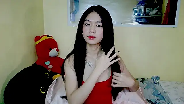 Snapshot of Luna_Moonfang chatting on July 4, 2:43 pm Luna Moonfang online show from July 4, 2:43 pm