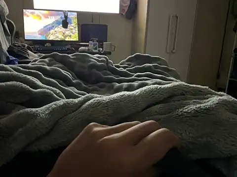 kakarot241515 online show from April 5, 5:14 am