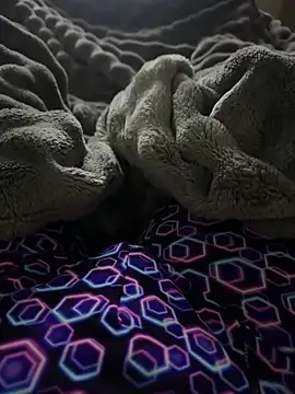 kakarot241515 online show from March 4, 3:47 am