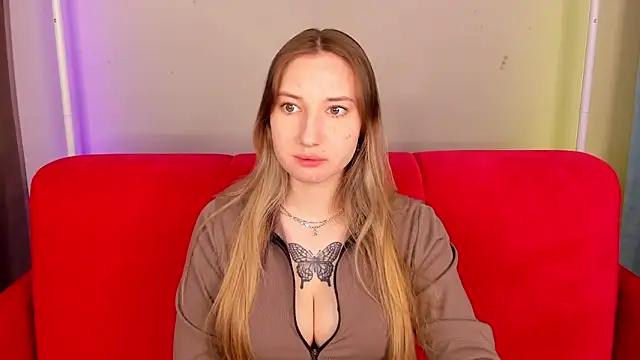 Snapshot of JollyBlondy chatting on March 2, 1:17 am JollyBlondy online show from March 2, 1:17 am