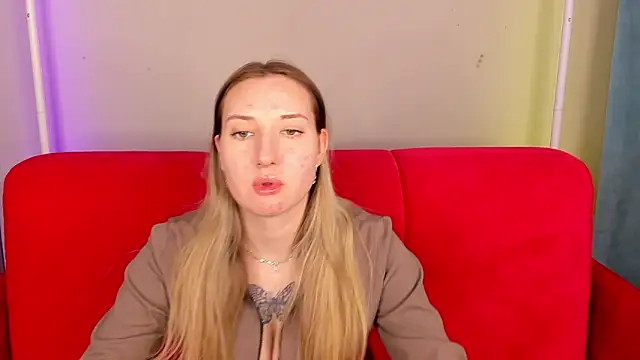 Snapshot of JollyBlondy chatting on March 2, 7:15 am JollyBlondy online show from March 2, 7:15 am