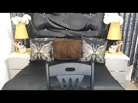 Snapshot of MarinaFoster chatting on July 2, 11:16 am MarinaFoster online show from July 2, 11:16 am